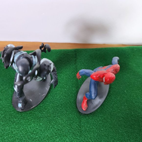 Disney Marvel Spider-Man and Agent Venom Toy Action Figure Cake Topper - Picture 5 of 8